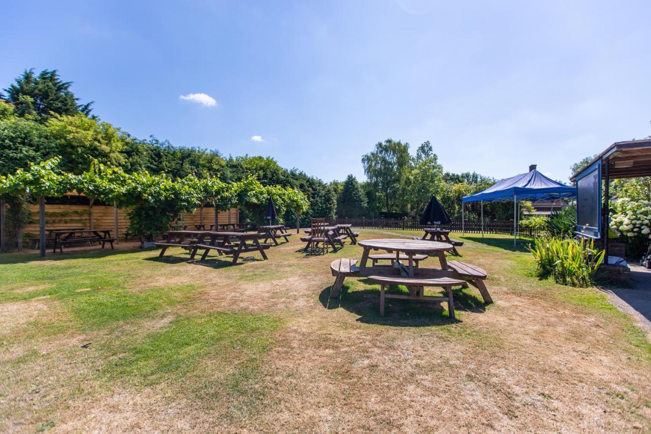 The Woolpack Glamping Hotel เมดสโตน ภายนอก รูปภาพ