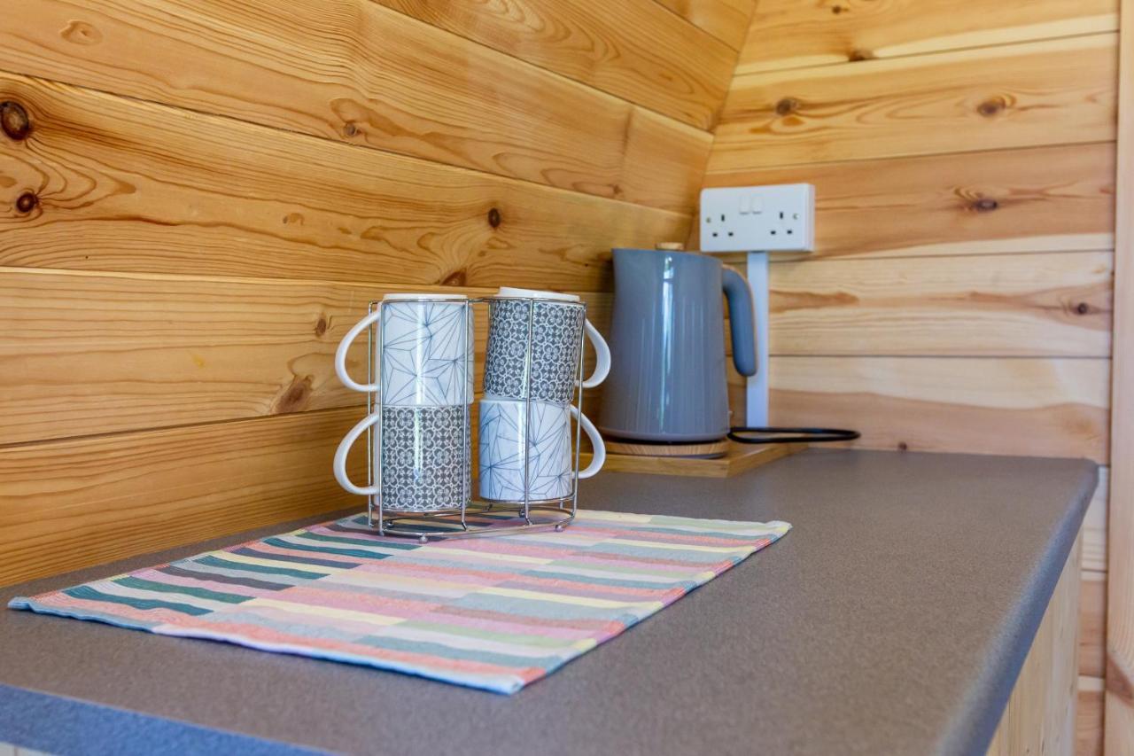 The Woolpack Glamping Hotel เมดสโตน ภายนอก รูปภาพ